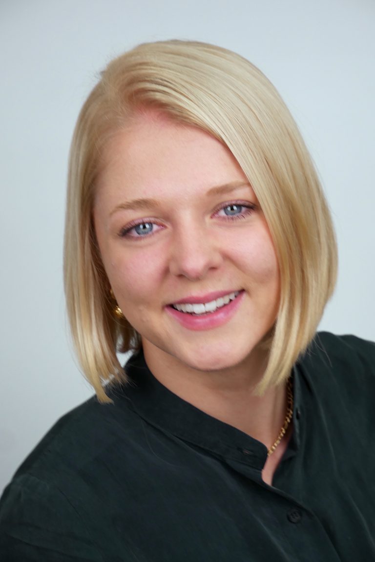 Dr. Esther Schirrmacher